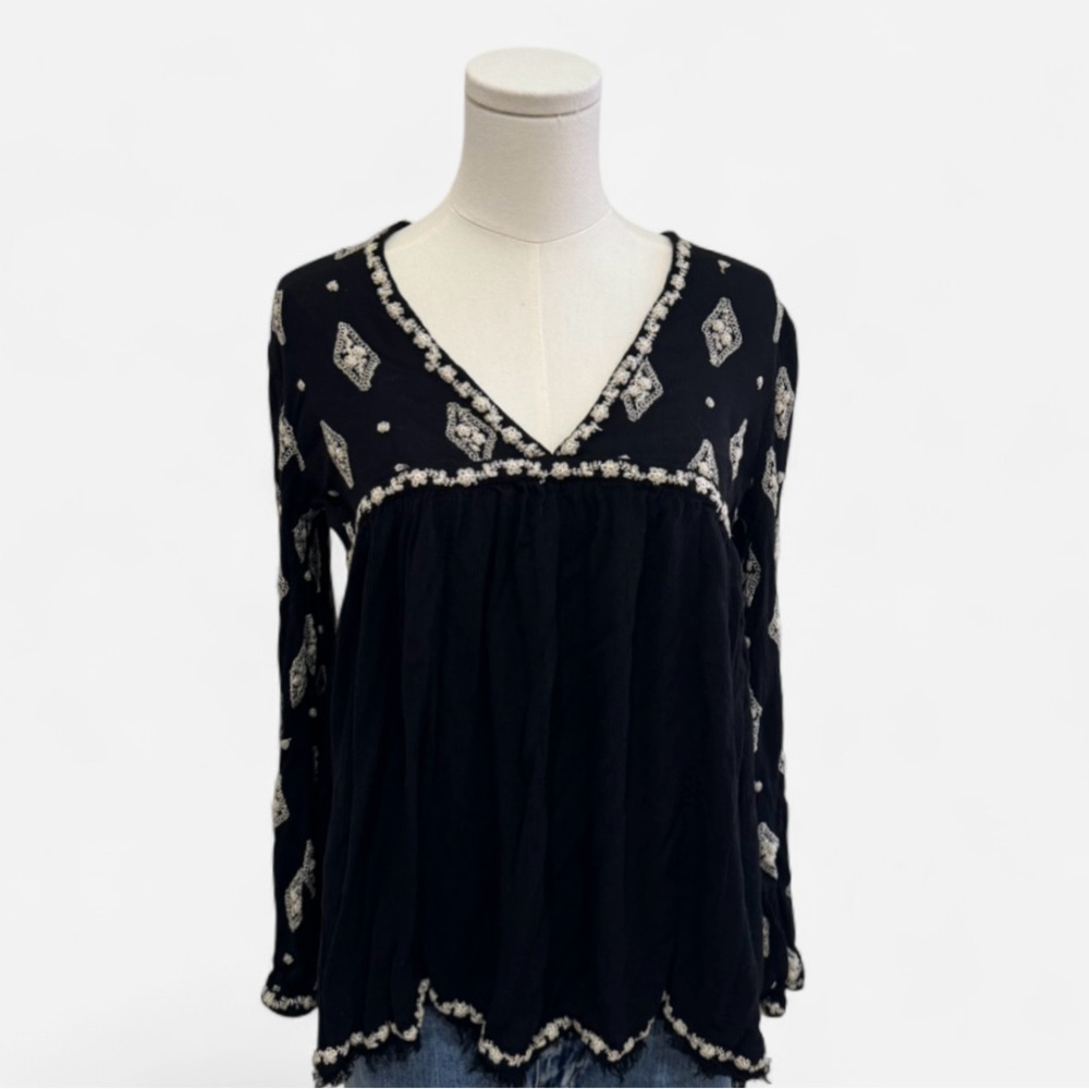 Free People Black and Cream Blouse